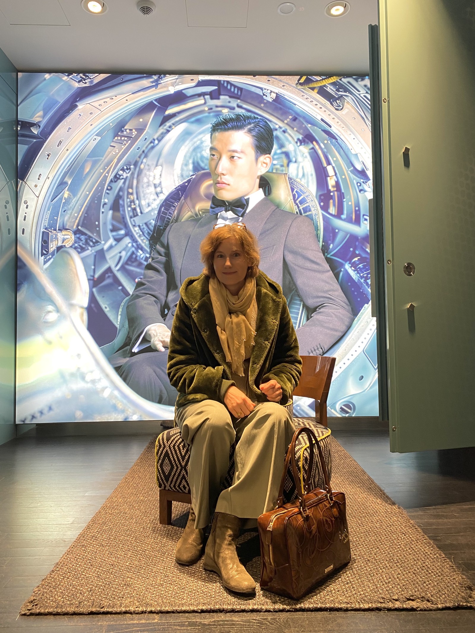 Personal Shopperin Silke Gerloff beim Anzugkauf